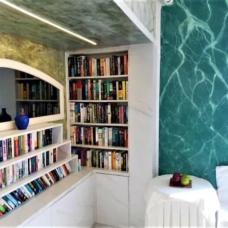 In - Gorgeous For 2 People, Swimming Pool And Sea View Χερσόνησος