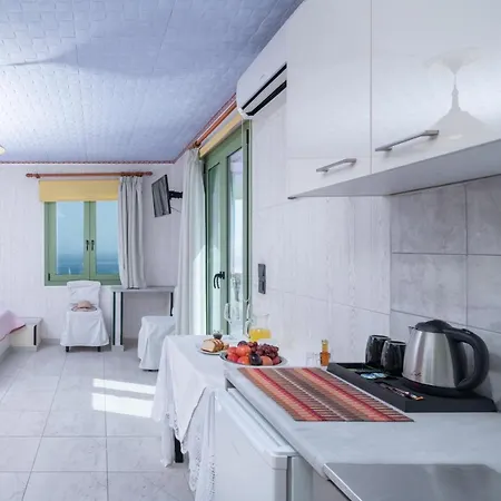 In - Gorgeous For 2 People, Swimming Pool And Sea View Διαμέρισμα *